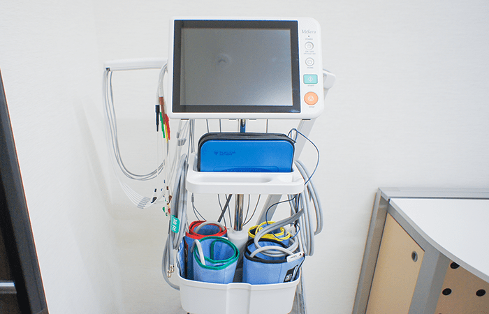 12誘導心電図・血圧脈波検査装置（ABI）